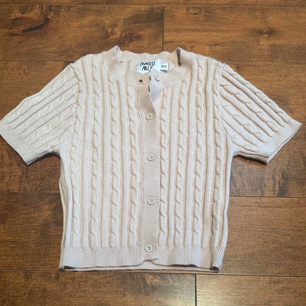 Princess Polly size XS/S pink cropped button up knit short sleeve sweater top